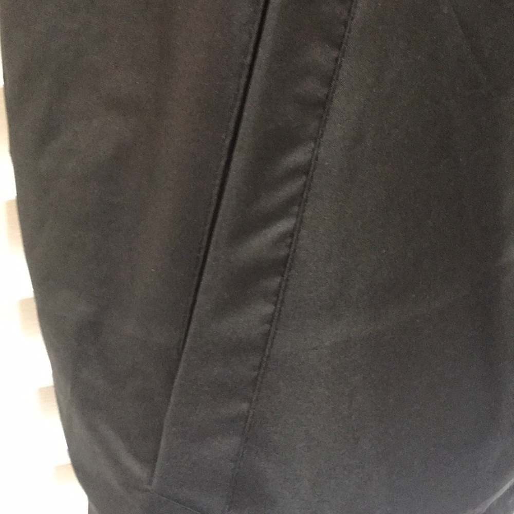 Windbreaker - Picture 3 of 5